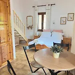 Glyfoneri Maizonettes Apartamento Glífa