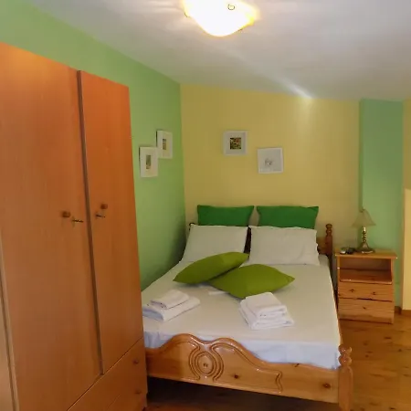 Apartment Glyfoneri Maizonettes